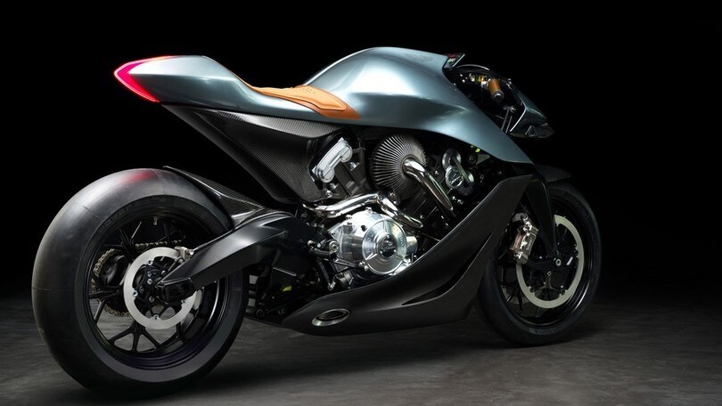 AMB 001 by Aston Martin e Brough Superior - LE FOTO