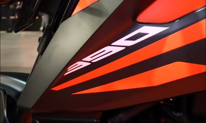 EICMA 2019 VIDEO: KTM 390 Adventure
