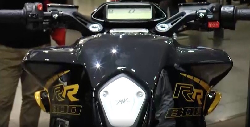 EICMA LIVE 2019: ecco Mv Agusta Dragster 800 RR SCS