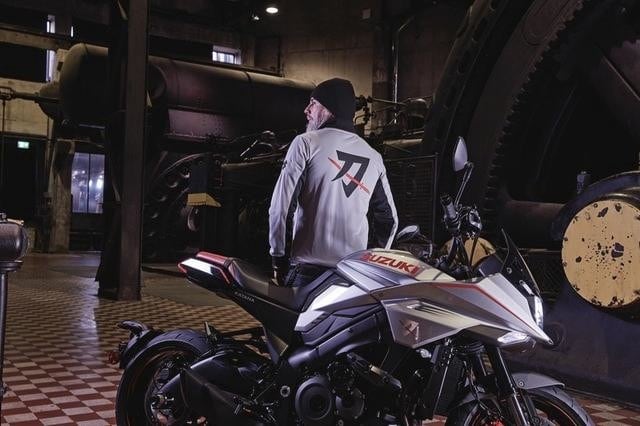 Suzuki Collection 2019, Natale e tutte le proposte per i regali