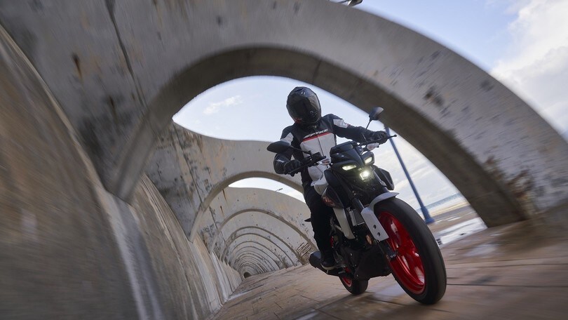 Yamaha MT-125, la prova FOTO