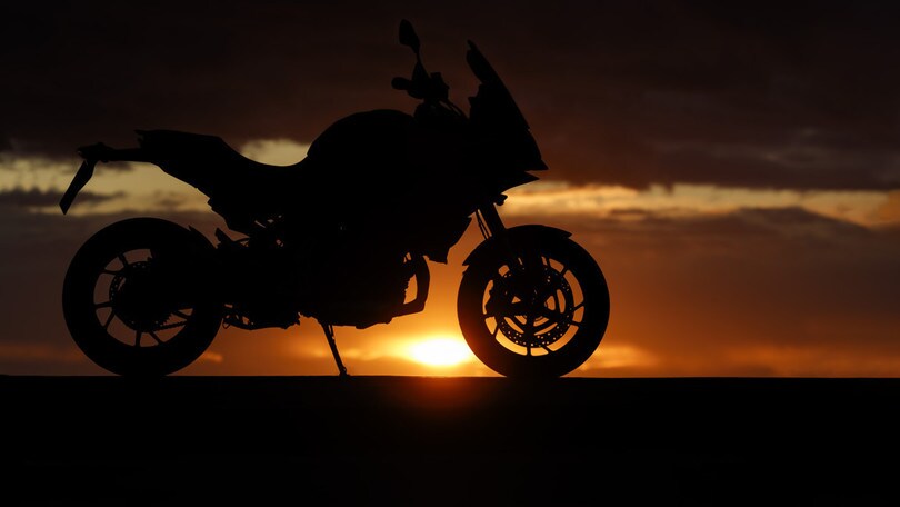 Test, BMW F 900 R e F 900 XR LE FOTO