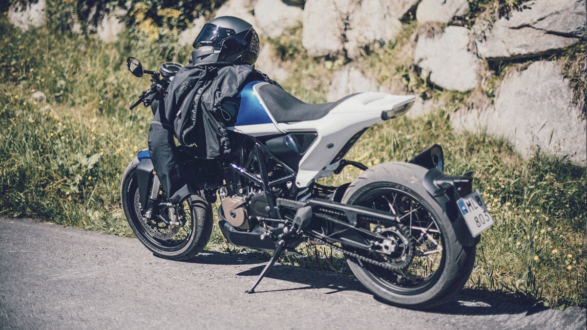 Husqvarna: arriva l’abbigliamento tecnico da città