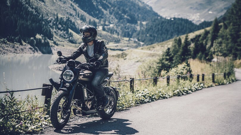 L’abbigliamento tecnico da città firmato Husqvarna - LE FOTO