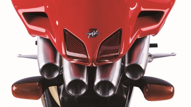 Rewind: MV Agusta F4 Serie Oro, arte in movimento FOTO