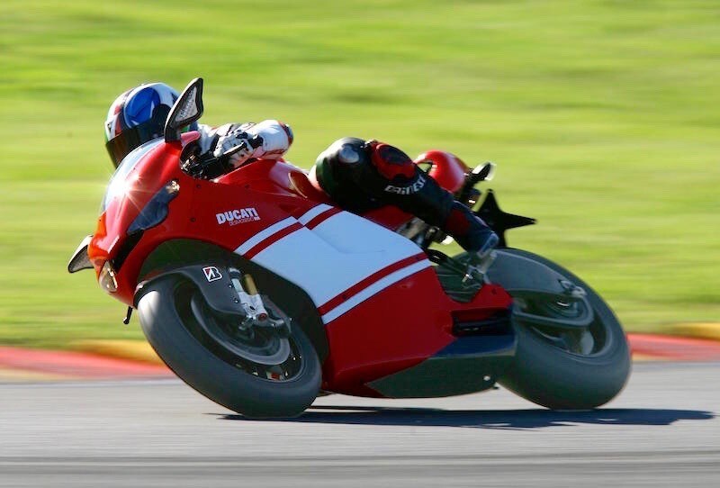 Rewind, Ducati Desmosedici RR: la forza della MotoGP