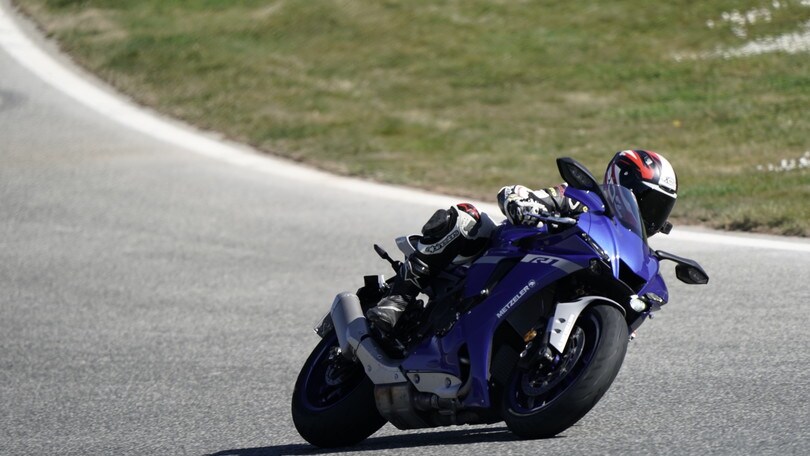 Metzeler Sportec M9 RR FOTO