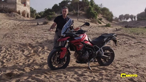 Prova Triumph Tiger 900 GT 