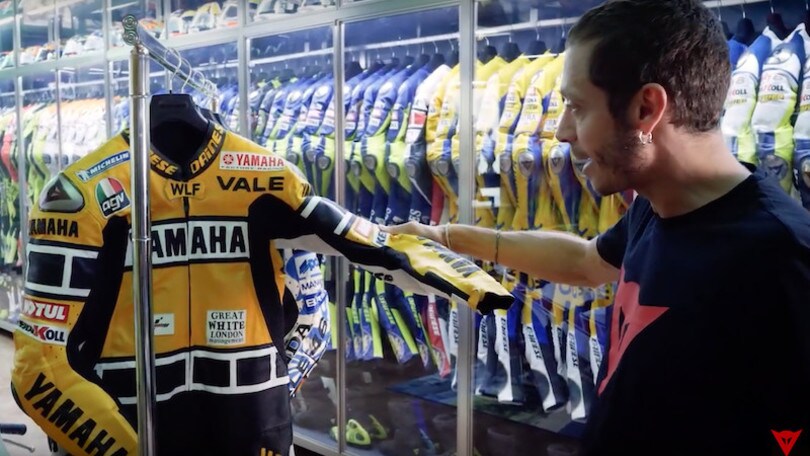 Valentino spiega l'evoluzione delle protezioni: dalla pelle all'airbag