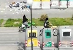 Coronavirus, approfittano di strade deserte per corse clandestine VIDEO