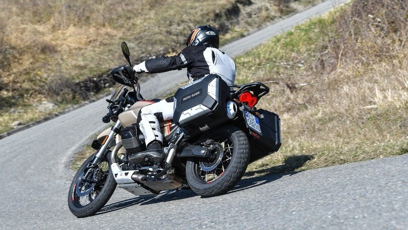 Prova Moto Guzzi V85 TT Travel | LE FOTO