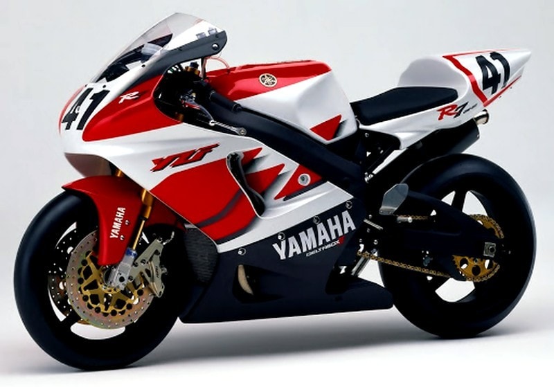 Yamaha 750 Genesis: razza da corsa