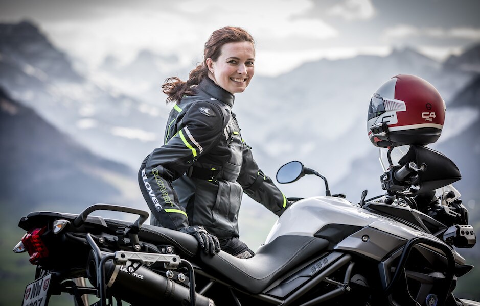 Hyperblade, la nuova giacca all-season di Clover
