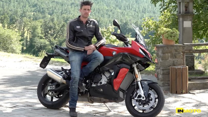 Video-prova BMW S 1000 XR: sportiva con la "schiena dritta"