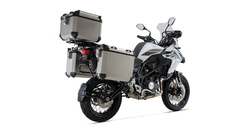 Benelli: nuove borse per l’estate