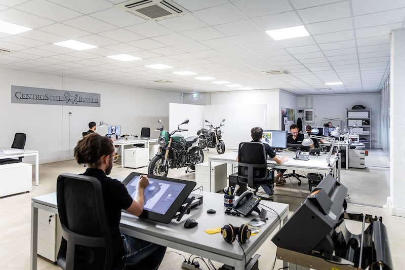 Benelli apre le porte del suo centro stile a Pesaro VIDEO