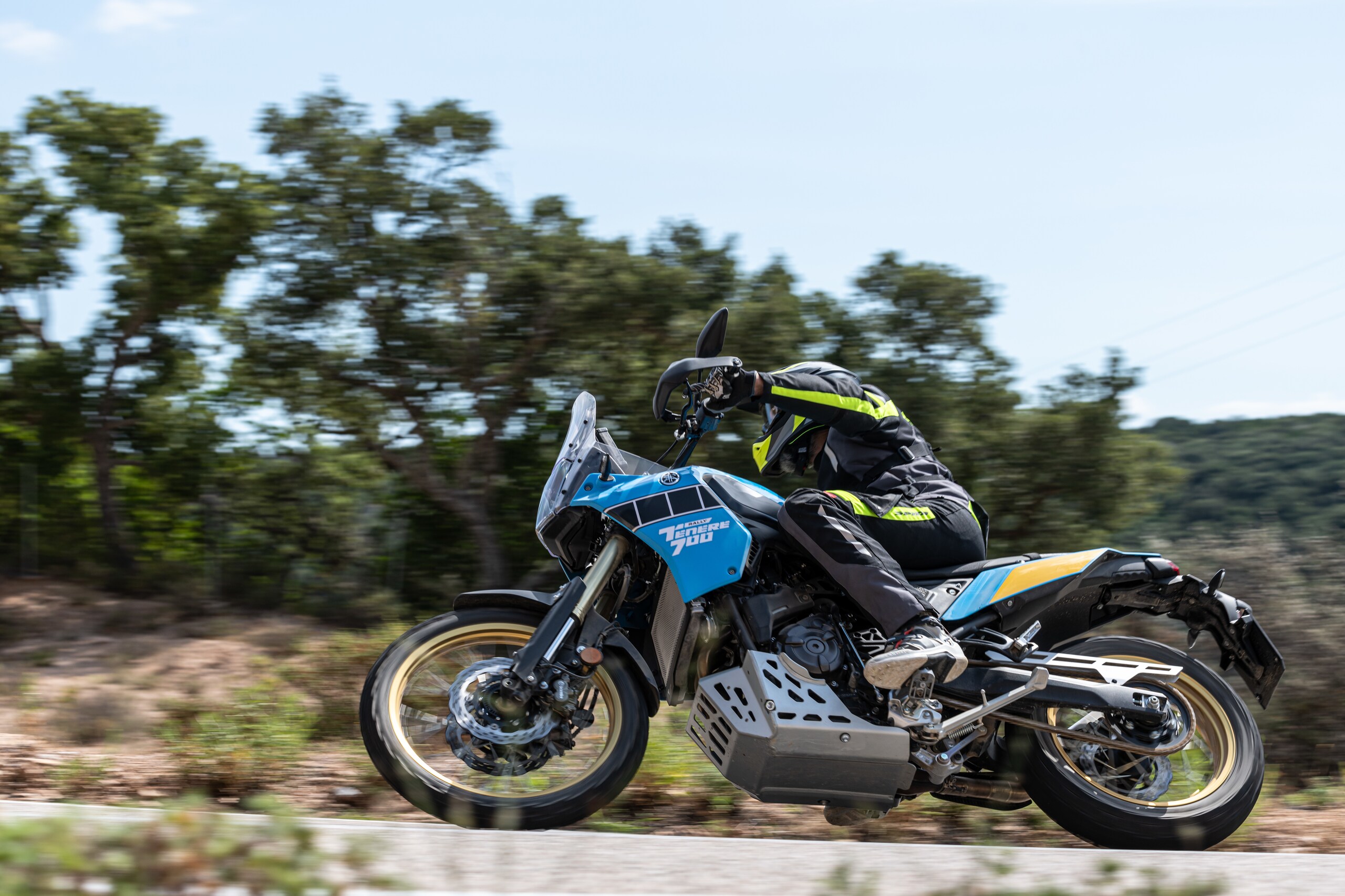 Prova Yamaha Ténéré 700 Rally Edition: ancora più off-road FOTO