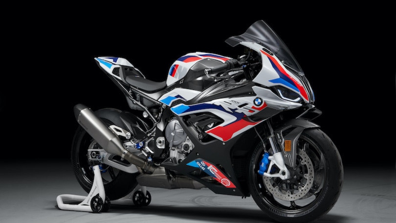 BMW M 1000 RR: superbike ai massimi livelli