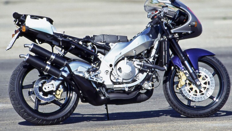 Rewind, Aprilia RS250: profumo di corse |FOTO