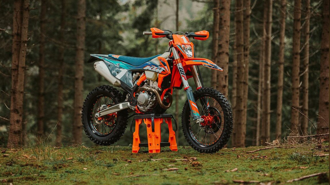 KTM tributo all’Enduro con la 350 EXC-F WESS