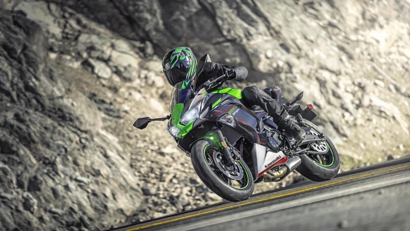 Kawasaki Ninja 650 2021 - FOTO