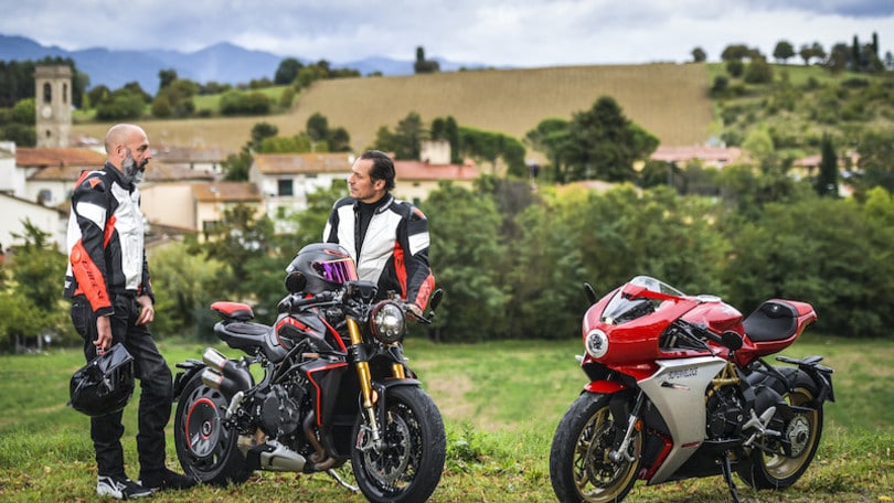 Con Stefano Accorsi in sella alle MV Agusta: arte italiana