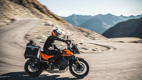 KTM 890 Adventure: FOTO