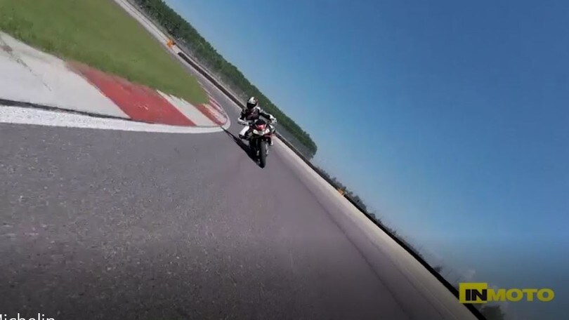 Michelin Power 5 e Cup 2, stessa carcassa ma diversa struttura Video