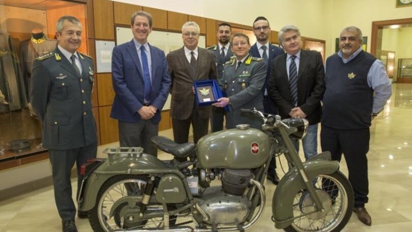 Guardia di Finanza alla ricerca delle moto storiche per il proprio Museo