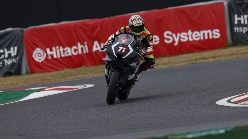 Honda CBR600RR 2021: primi test in pista FOTO