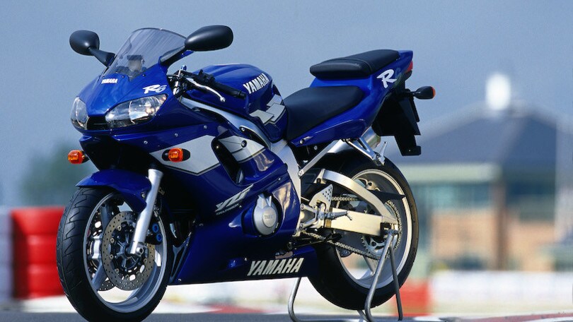 Rewind, Yamaha YZF-R6 '99 FOTO