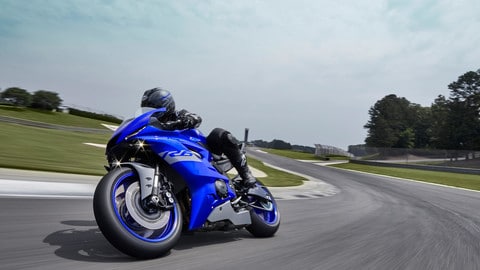 Yamaha R6 Race FOTO