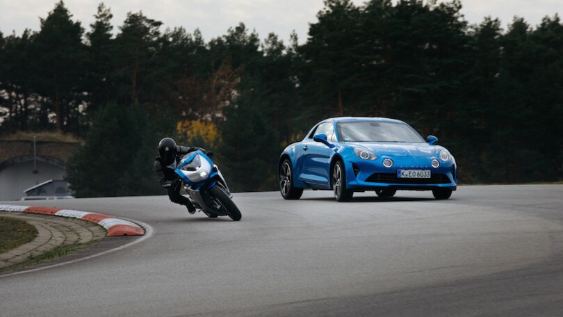 MV Agusta Superveloce Alpine VIDEO