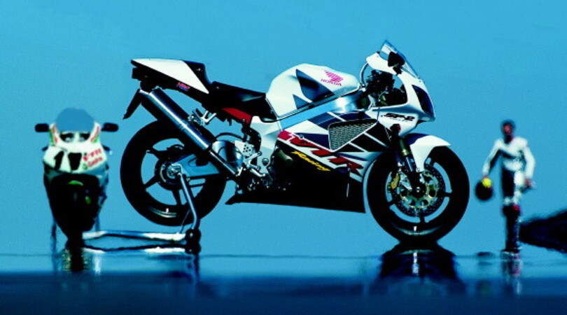 Rewind, Honda VTR SP-2 FOTO