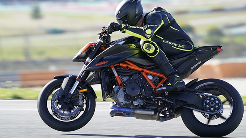 KTM, la nuova Super Duke RR arriverà nel 2021