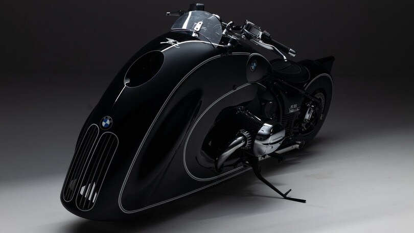 BMW R18 "Spirit of Passion" by Kingston Custom