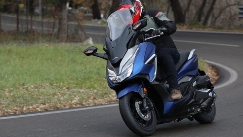 Prova Honda Forza 350 2021 LE FOTO