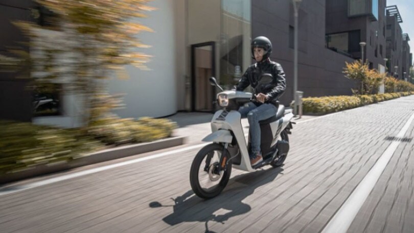 Mercato moto: a gennaio si ferma il boom dell'elettrico?