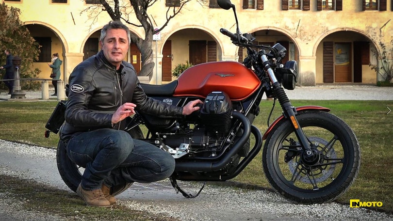 Video-prova Moto Guzzi V7 Stone: gusto senza tempo