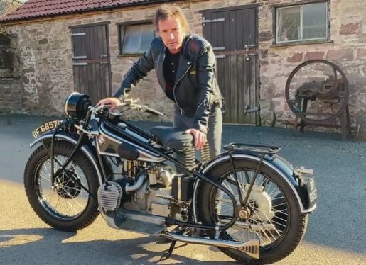 Richard Hammond e quella moto venduta per arrivare a fine mese