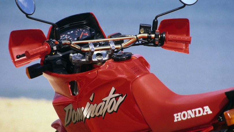 Honda NX 650 Dominator - FOTO