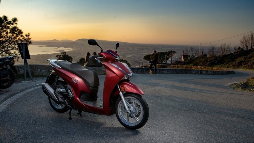 Test Honda SH350i LE FOTO