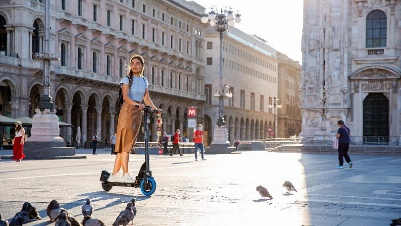 Monopattini: ecco 10 regole per usarli in sicurezza