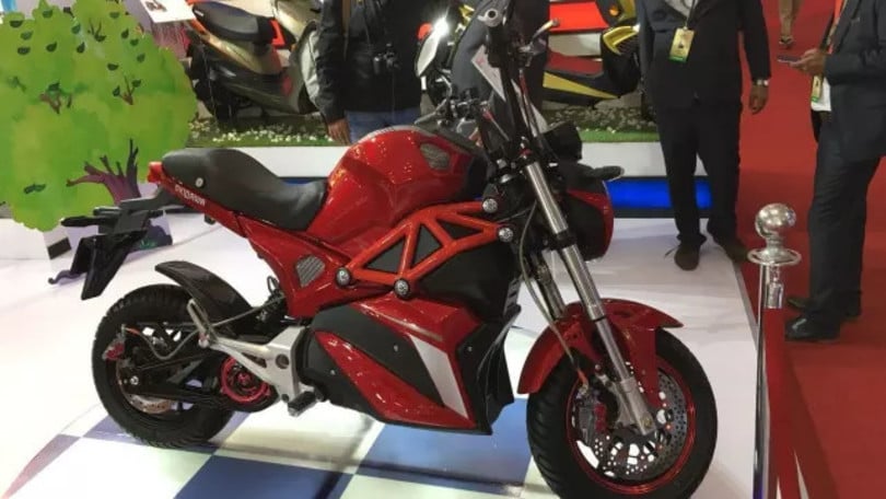 Oki100, in India 'massacrano' un mito come la Ducati Monster