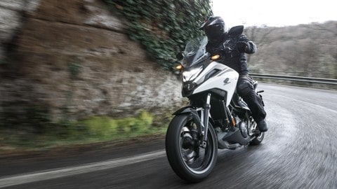 Test Honda NC750X DCT 2021 LE FOTO