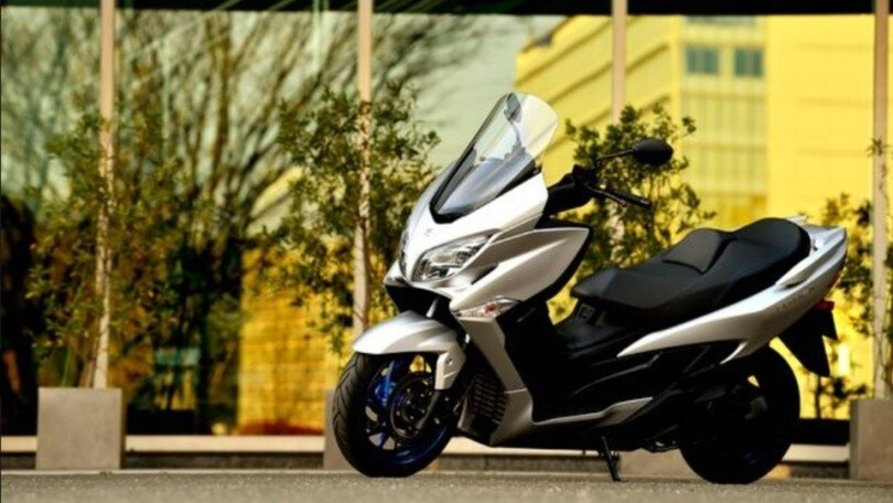 Suzuki, il nuovo Burgman 400 si presenta: ecco dove conoscerlo