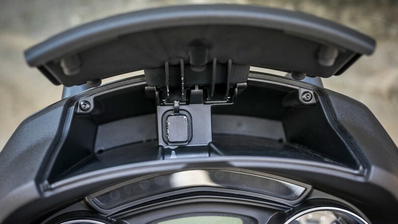 Nuovo Piaggio MP3 400 hpe