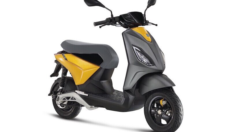 Piaggio One, tre versioni per lo scooter presentato a Pechino