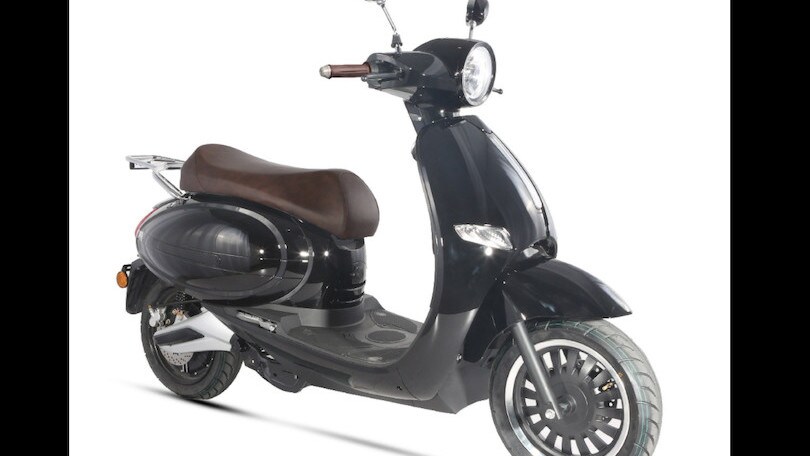 Norauto presenta lo scooter elettrico Wayscral E-Quip 45