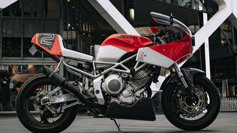 Yamaha TRX 850: la special che si ispira alla Suzuki XR69 FOTO